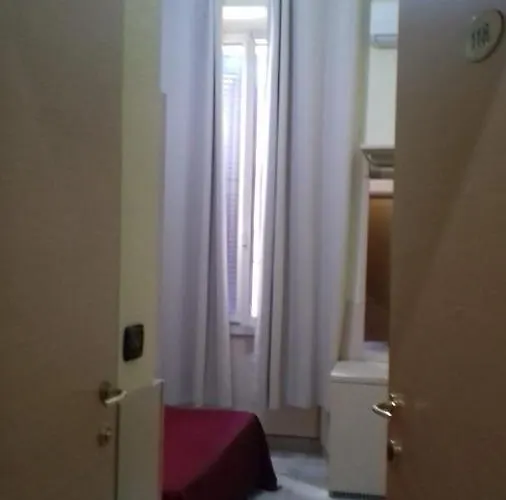 Guest House Hola Roma